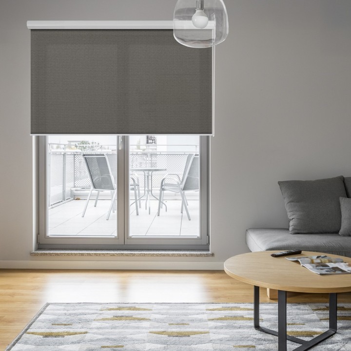 Roleta w kasecie aluminium Gładka Przyciemniająca Royal Szara 817