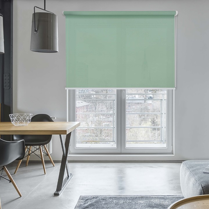 Roleta wolnowisząca Gładka Przyciemniająca Gładka Zielona 527