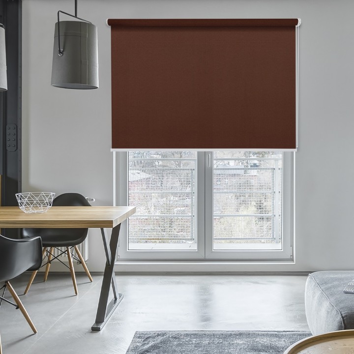 Roleta wolnowisząca Gładka Przyciemniająca Madryt Brązowa 856