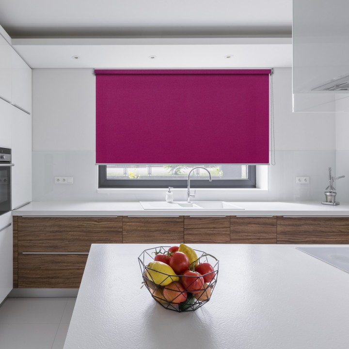 Roleta wolnowisząca Gładka Przyciemniająca Madryt Fioletowa 854