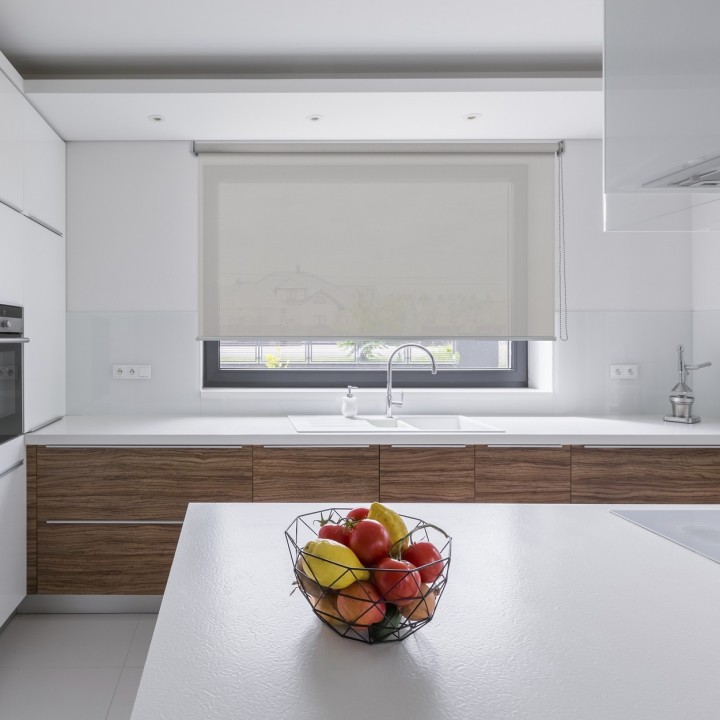 Roleta wolnowisząca Gładka Przyciemniająca Screen Szara 205