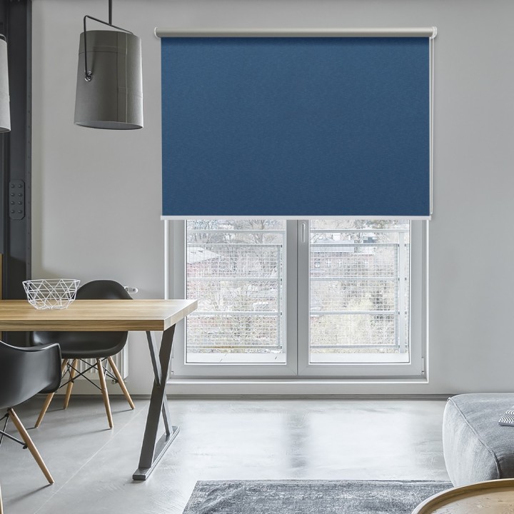 Roleta wolnowisząca Gładka Zaciemniająca Termo Zaciemniająca Niebieska 304