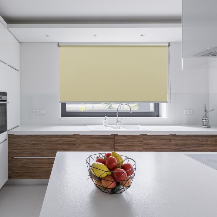 Roleta wolnowisząca Gładka Zaciemniająca Termo Zaciemniająca Kremowa 56