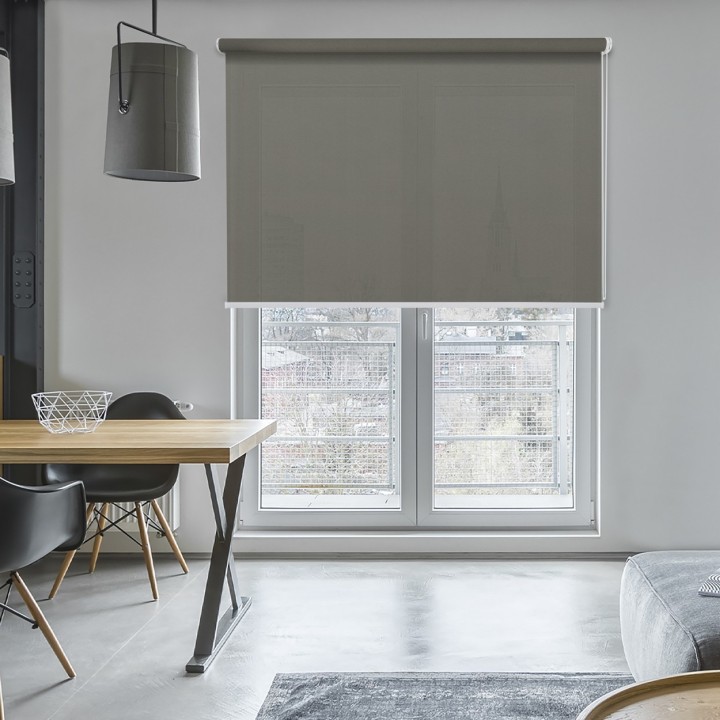 Roleta wolnowisząca Gładka Przyciemniająca Gładka Zielona 527