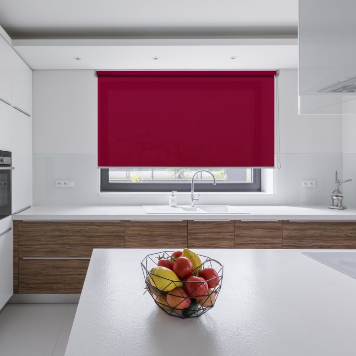 Roleta wolnowisząca Gładka Przyciemniająca Gładka Czerwona 505