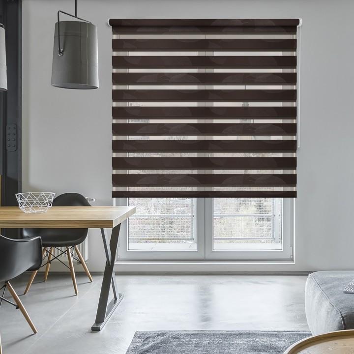 Roleta wolnowisząca Dzień Noc Przyciemniająca Romance Brązowa 1087