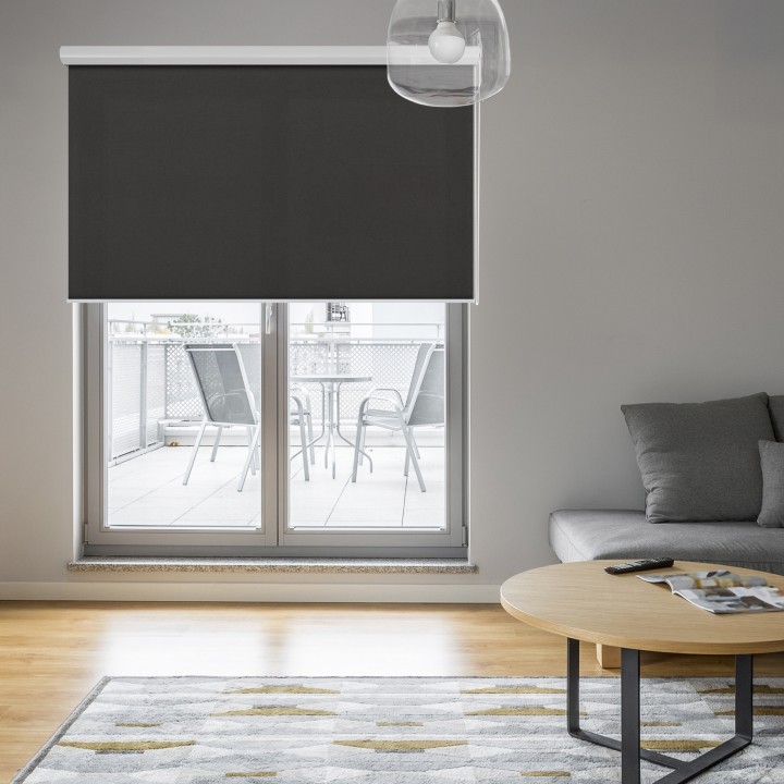 Roleta w kasecie aluminium Gładka Przyciemniająca Eden Ciemnoszara 136