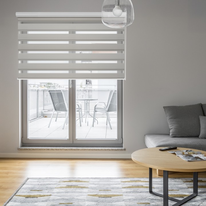 Roleta w kasecie aluminium Dzień Noc Przyciemniająca Chic Szara 6010