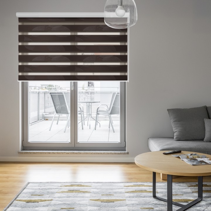 Roleta w kasecie aluminium Dzień Noc Przyciemniająca Romance Brązowa 1087