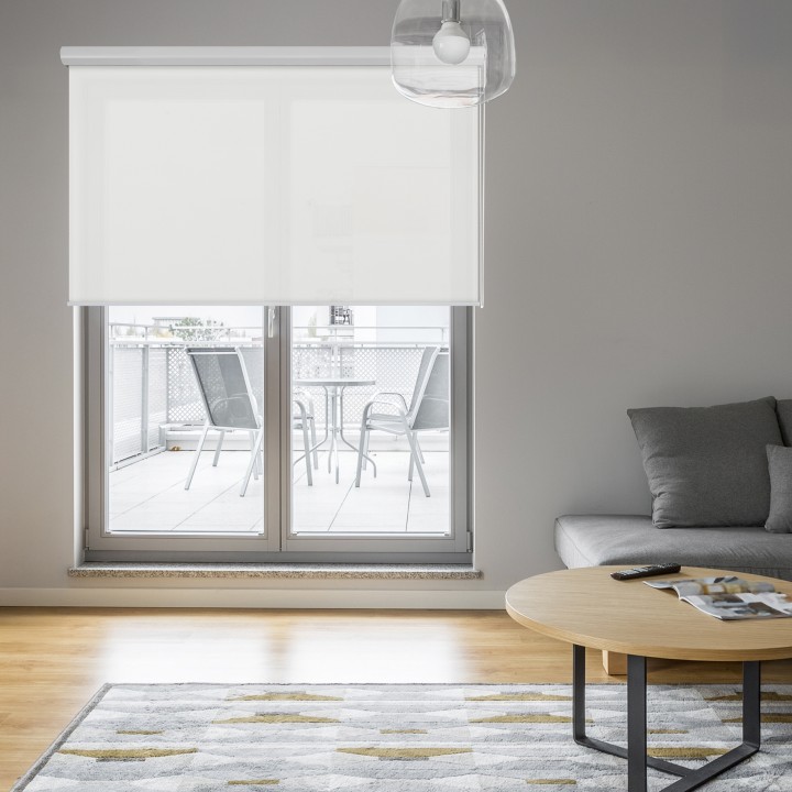 Roleta w kasecie aluminium Gładka Przyciemniająca Gładka Biała 530