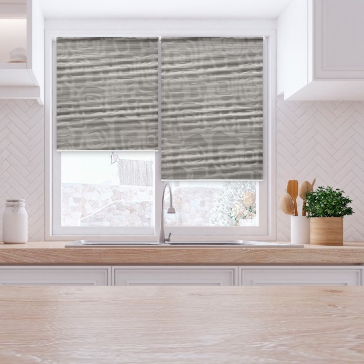 Roleta Mini Gładka Przyciemniająca Borneo Czarna 107