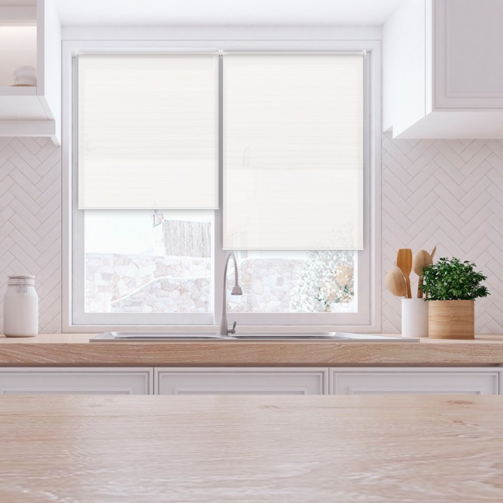 Roleta Mini Gładka Przyciemniająca Ex Paski Biała 71