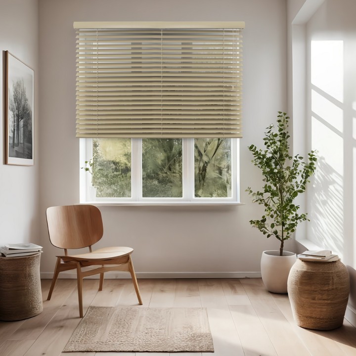 Żaluzja drewniana 50mm jasny beż