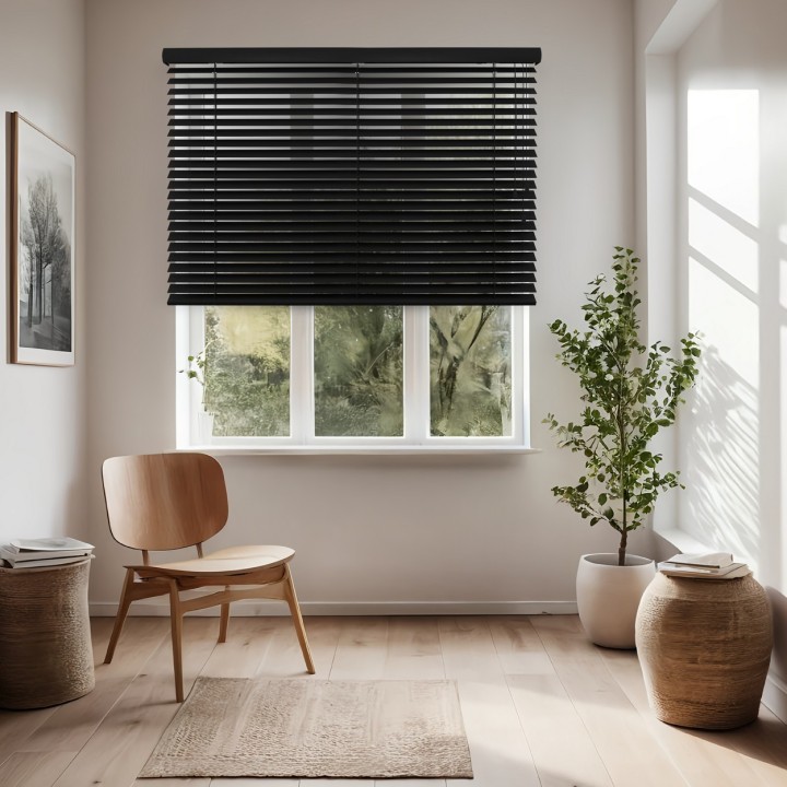 Żaluzja drewniana 50mm czarny