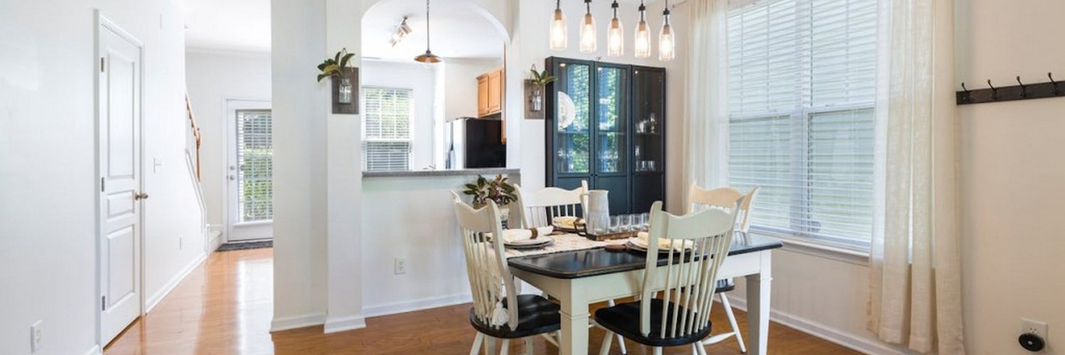 Rolety dzień-noc – jak wykorzystać ich zalety we wnętrzu?