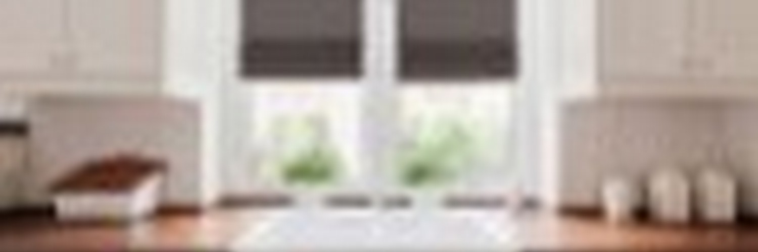 Jasne czy ciemne rolety – które lepiej się sprawdzają?