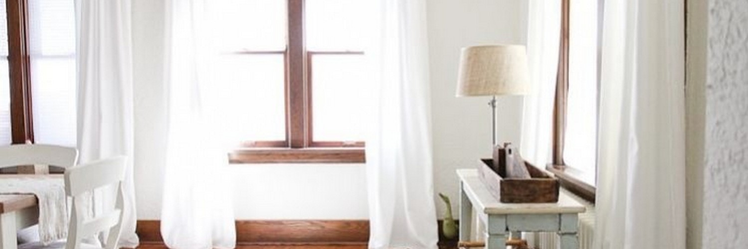 Jak powiesić firanki bez karnisza? 