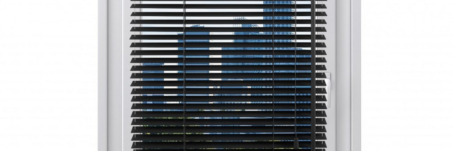 Montaż żaluzji w świetle szyby — jak to zrobić krok po kroku?