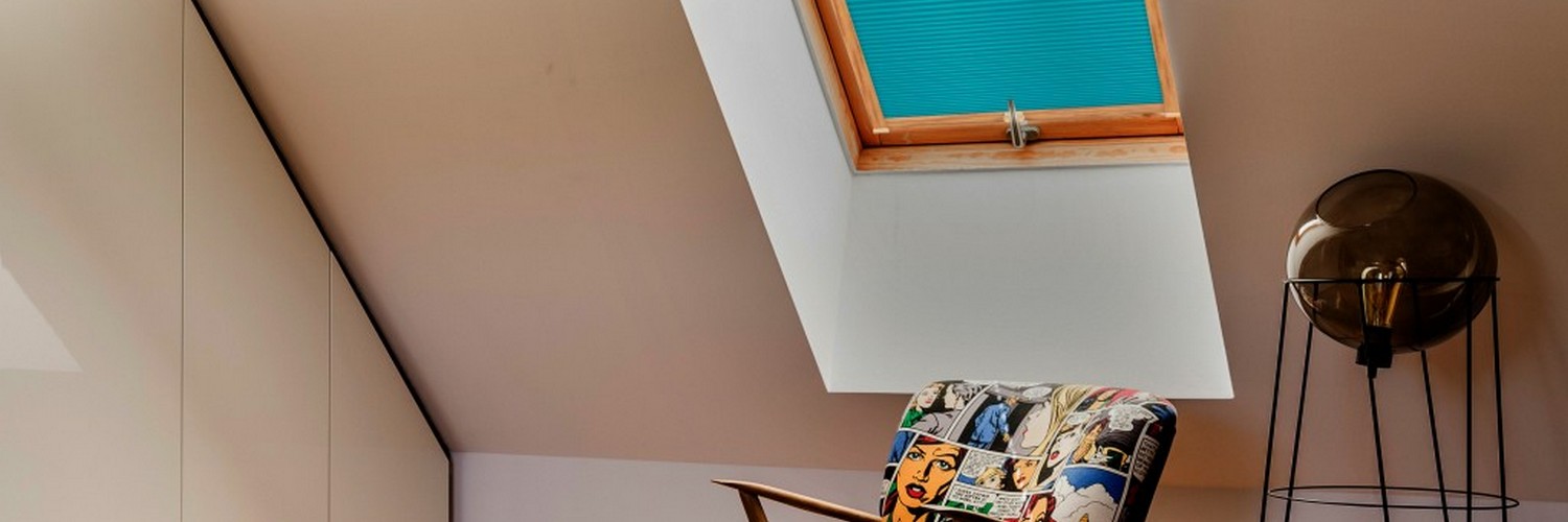 Jak i czym zasłonić okna dachowe? 