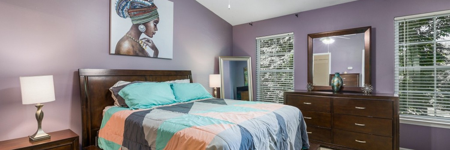 Plisy inwazyjne do sypialni – na co zwrócić uwagę, wybierając konkretny model