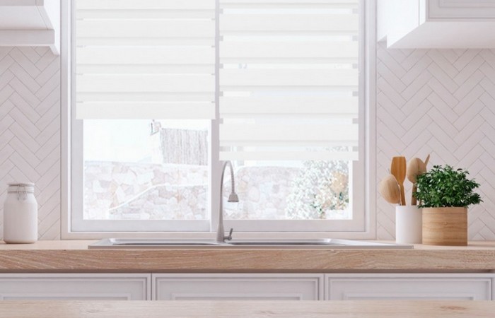 Rolety dzień noc do nowoczesnych i klasycznych wnętrz. Aranżacje 2024 