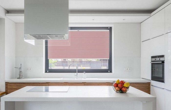 Plisy okienne – dostępne rodzaje i sposoby montażu