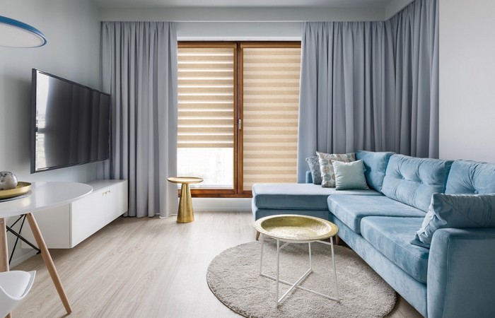 Jak otworzyć kasetę rolety wewnętrznej?