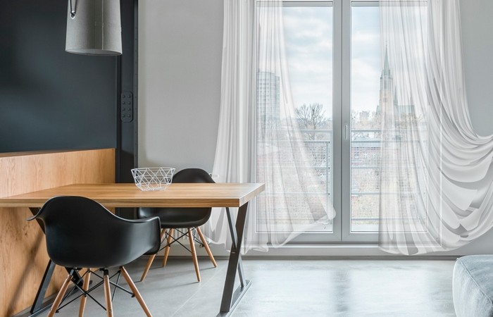 Jak dobrać długość firan