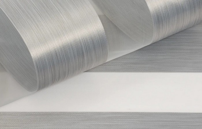 Gramatura rolet dzień-noc — jak wpływa na roletę i jaką wybrać?