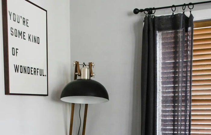 Karnisze loftowe, industrialne