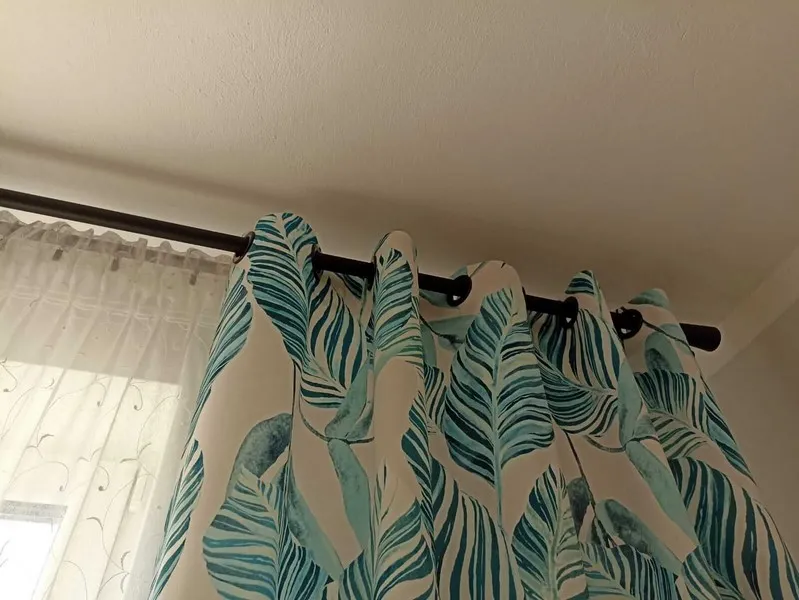 Karnisz Czarny Mat 25 mm. Walec Basic